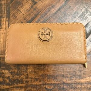 Tory Burch Marion Continental Leather Wallet with Logo Emblem